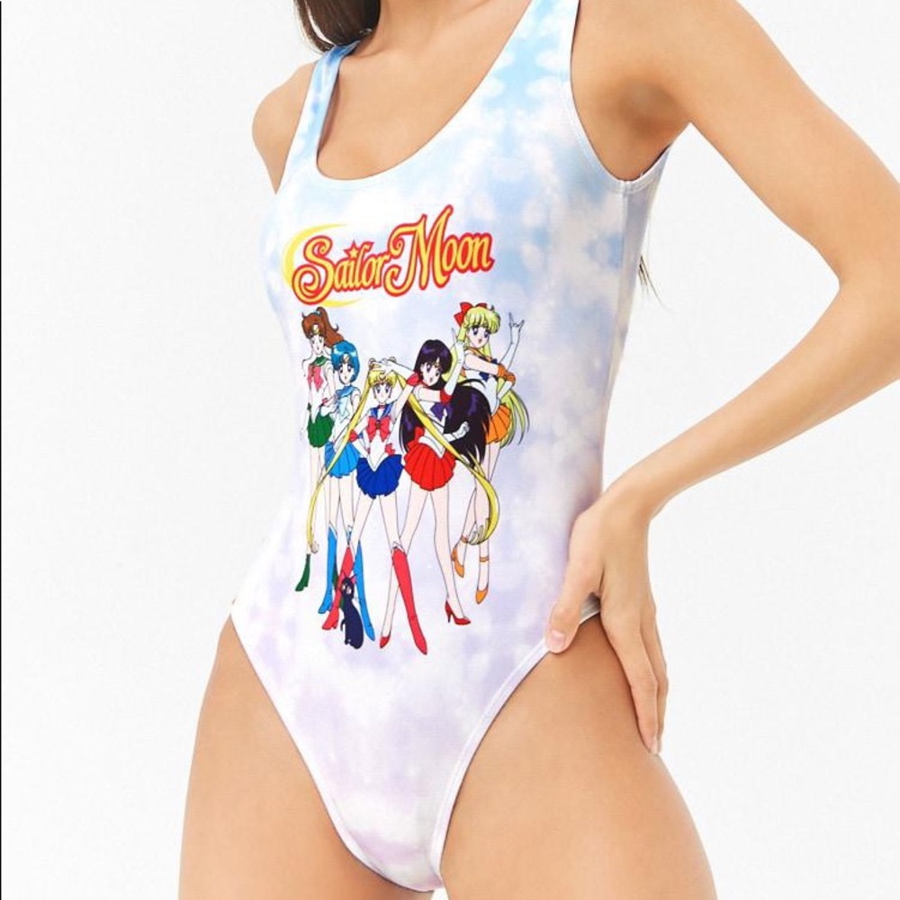 BNWT Sailor Moon One Piece Swimsuit Size Large